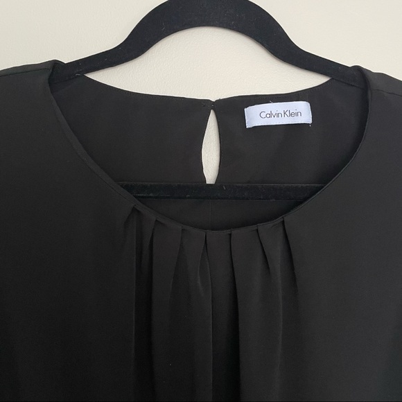 CALVIN KLEIN Sleeveless Boat Neck Black Top Blouse S/M - Picture 3 of 3